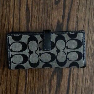 Coach Signature French wallet